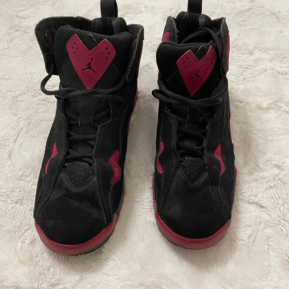 Jordan sneakers - Picture 2 of 11